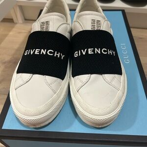 Authentic Givenchy Women White and Black Slip-On Sneakers